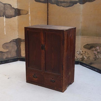 Маленький комод tansu